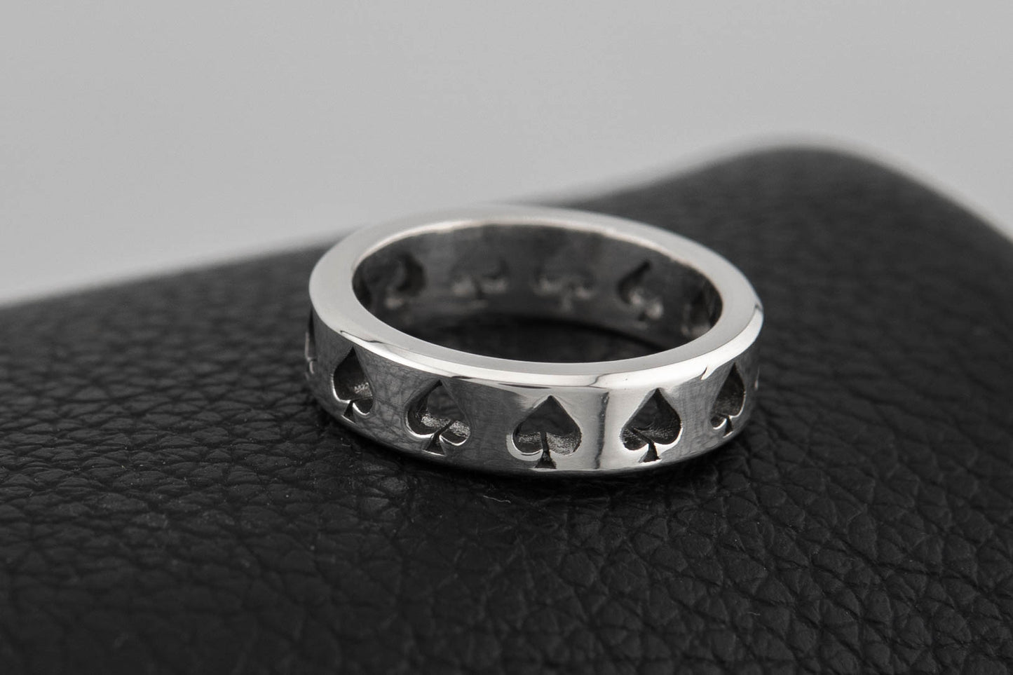 Lucky 13 in 925 Sterling Silver